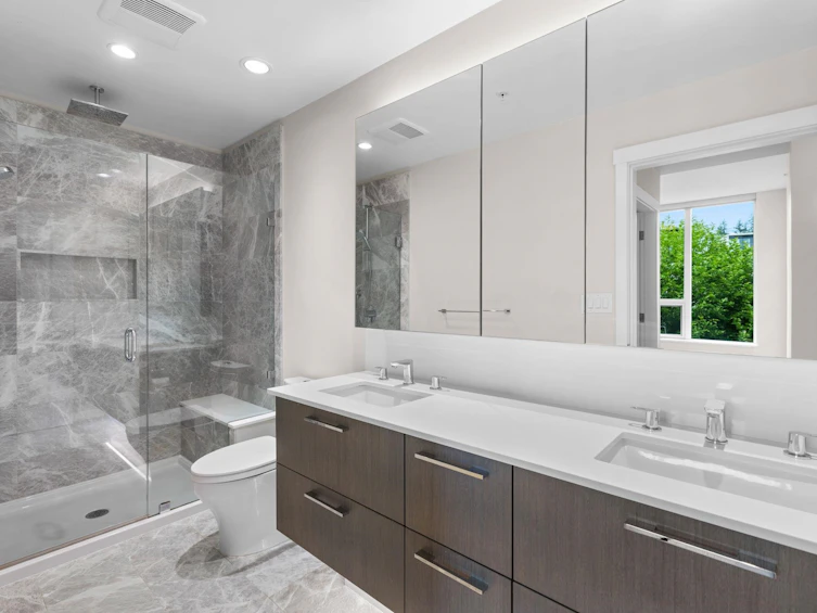313-5687 Gray Avenue, Vancouver, BC, V6S 0K7 - 9