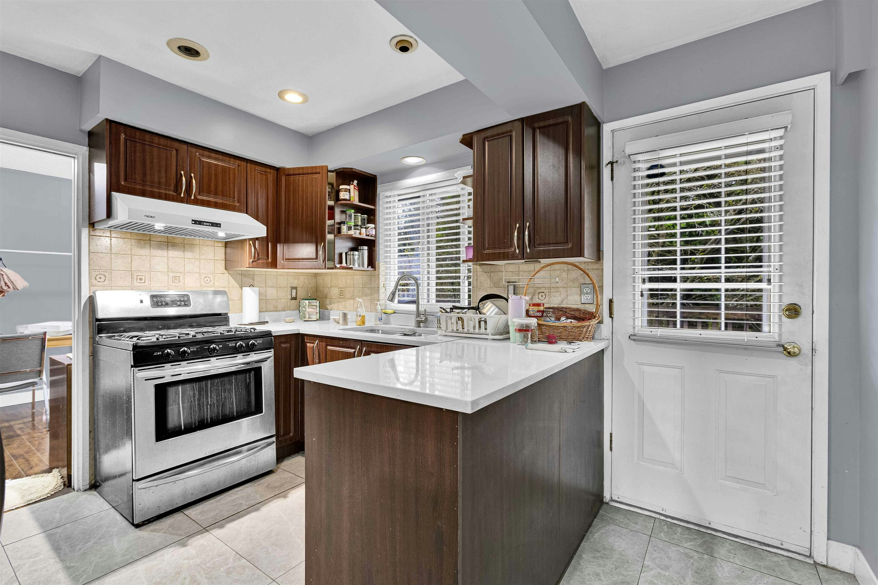 7059 Barkley Place, Delta, BC, V4E 1T8 - 7