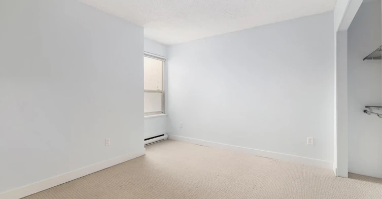 407-9857 Manchester Drive, Burnaby, BC, V3N 4P6 - 4