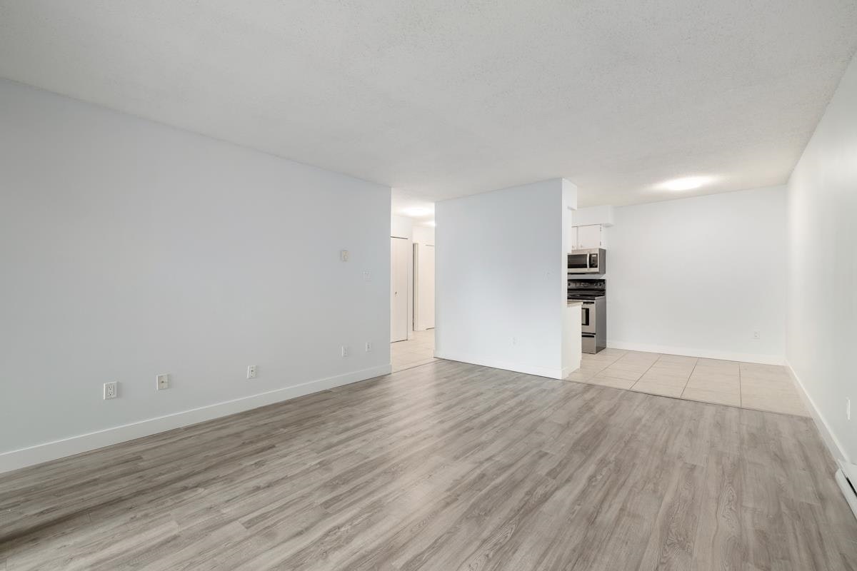 407-9857 Manchester Drive, Burnaby, BC, V3N 4P6 - 10