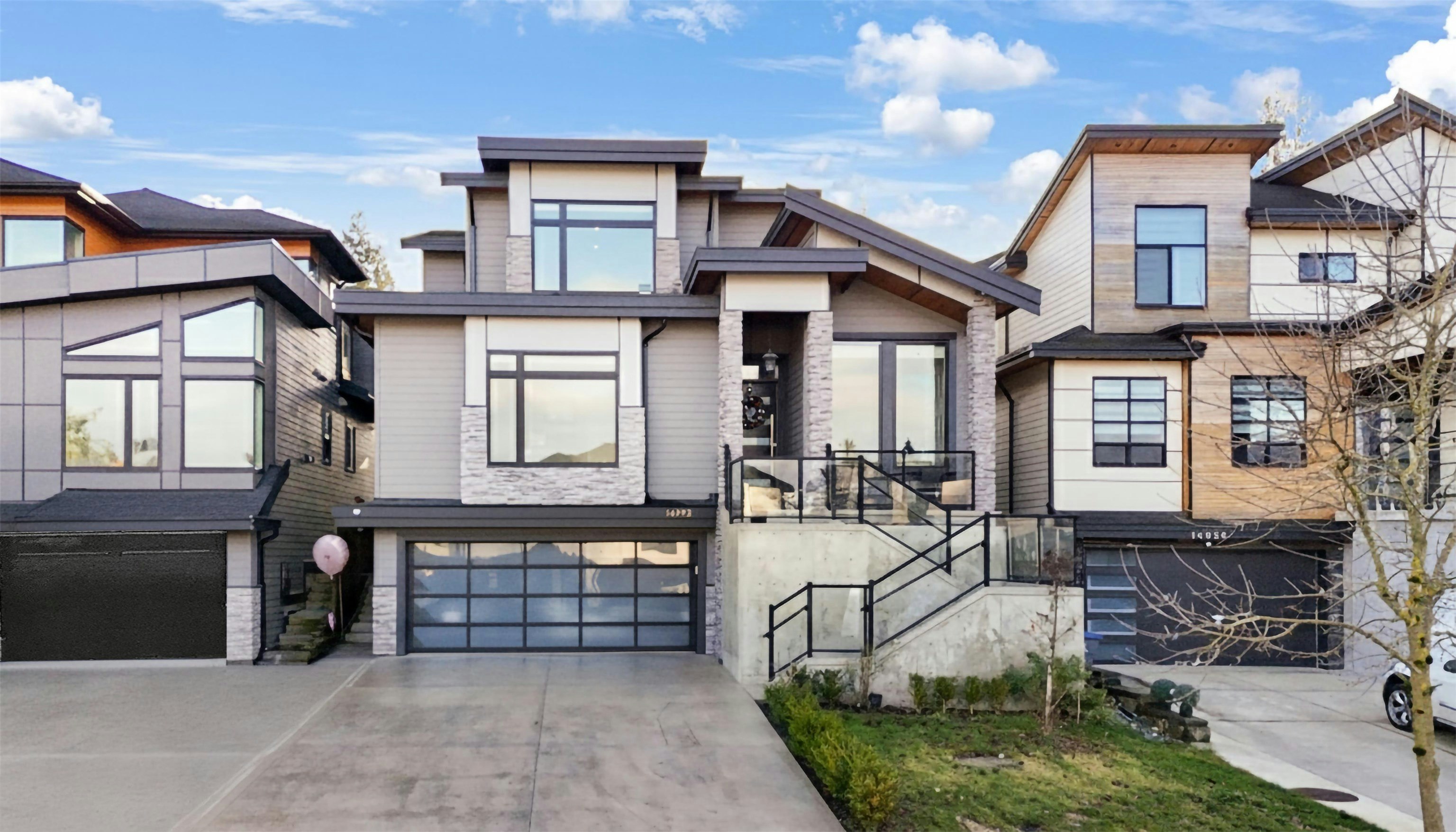 14932 35a Avenue, Surrey, BC, V3Z 0Y7