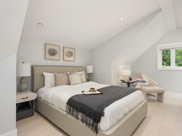 2196 E 19th Avenue, Vancouver, BC, V5N 2J6 - 5