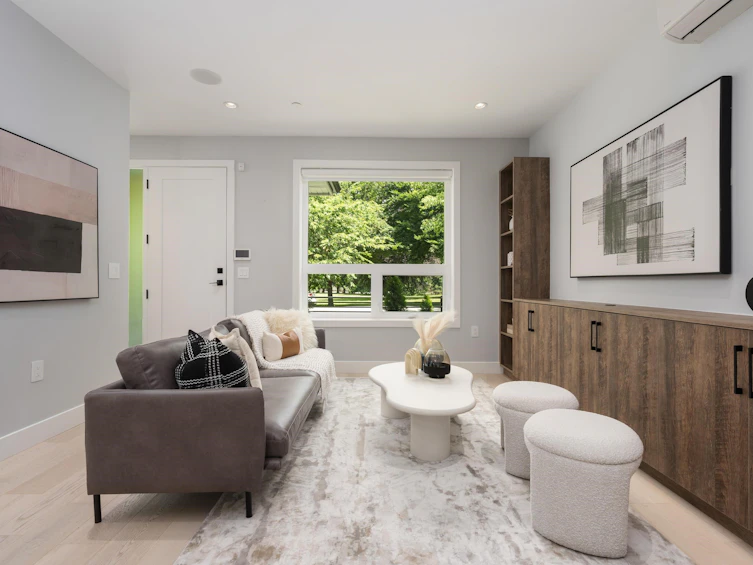 2196 E 19th Avenue, Vancouver, BC, V5N 2J6 - 9
