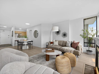 1302-8180 Granville Avenue - 4