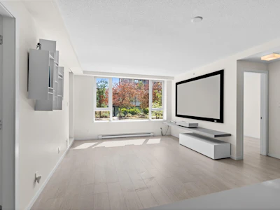 701-7888 Ackroyd Road - 2