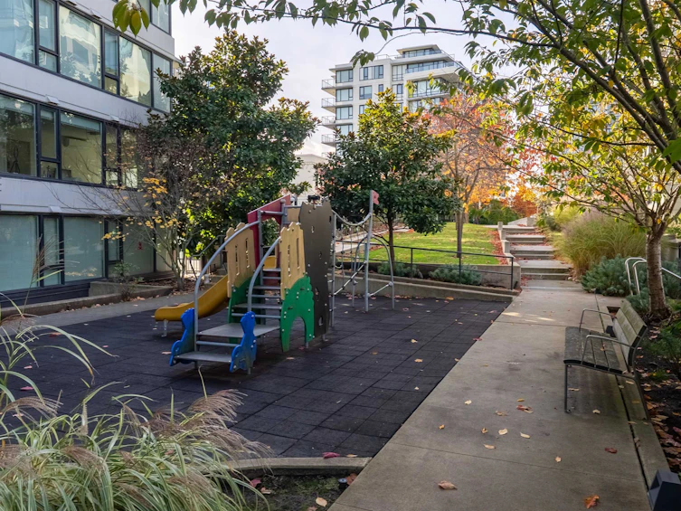 701-7888 Ackroyd Road, Richmond, BC, V6X 0K6 - 31