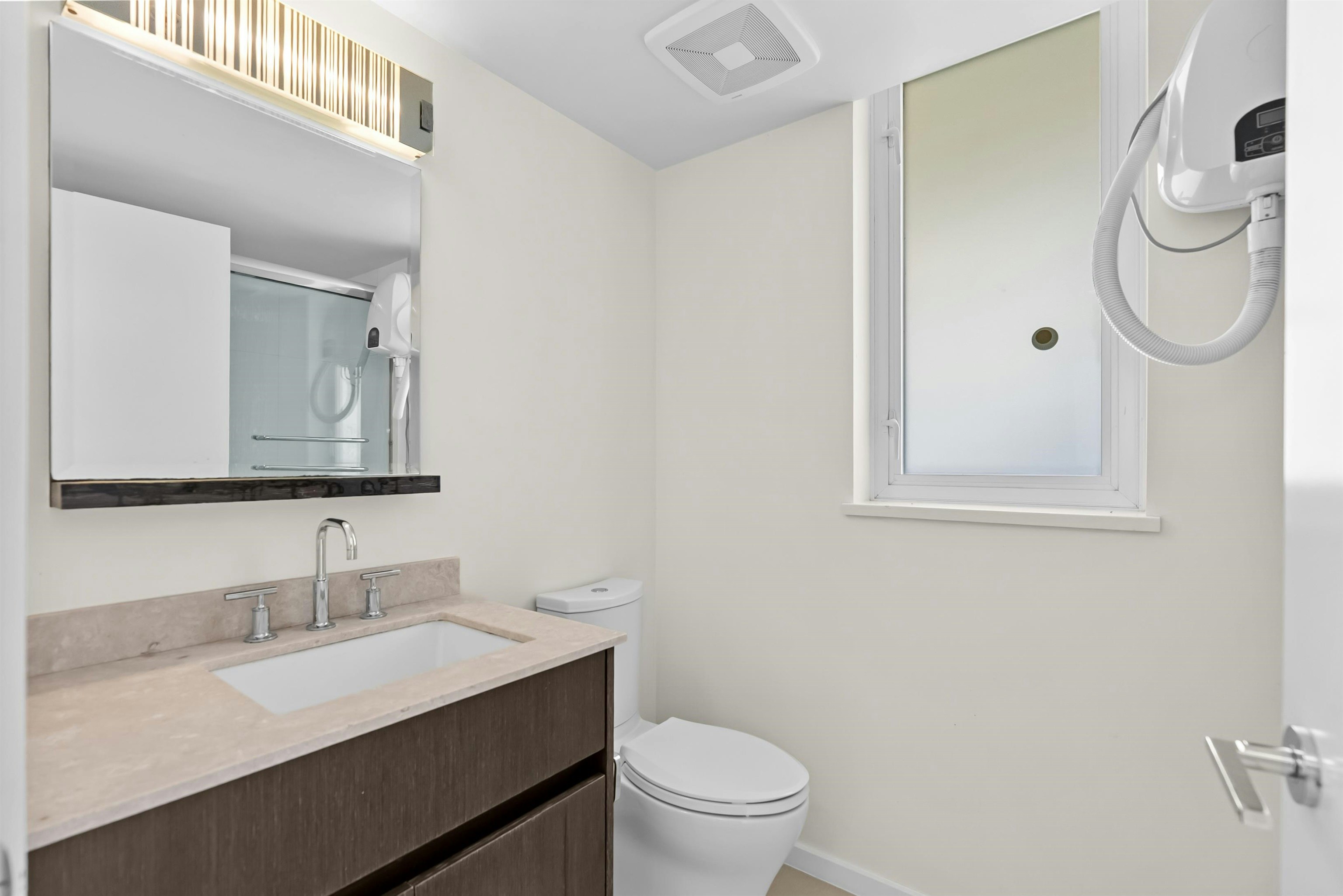 701-7888 Ackroyd Road, Richmond, BC, V6X 0K6 - 12