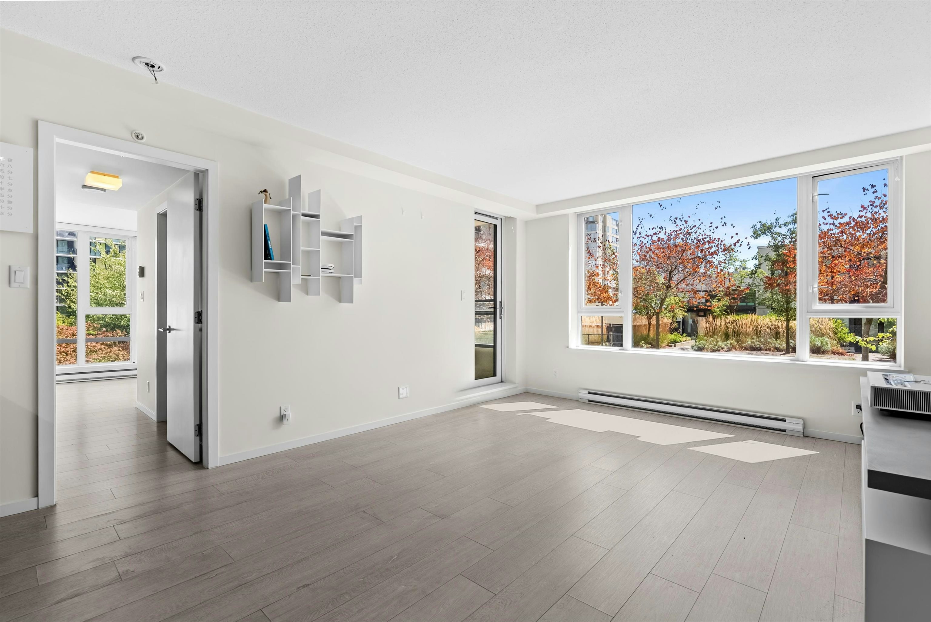 701-7888 Ackroyd Road - 5