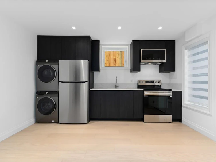 4007 W 19th Avenue, Vancouver, BC, V6S 1E2 - 31