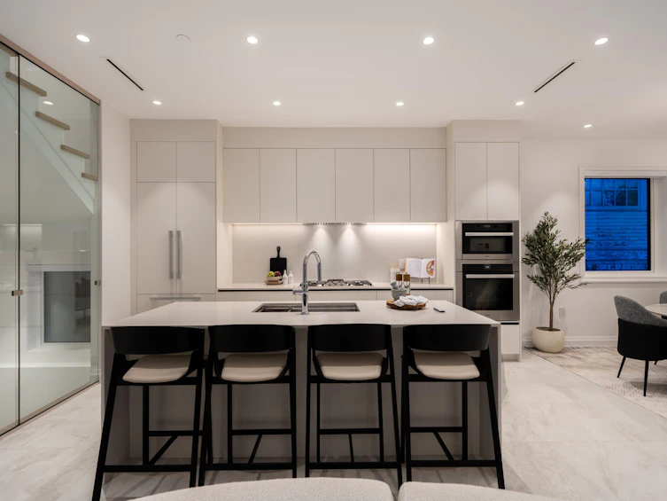 4007 W 19th Avenue, Vancouver, BC, V6S 1E2 - 11