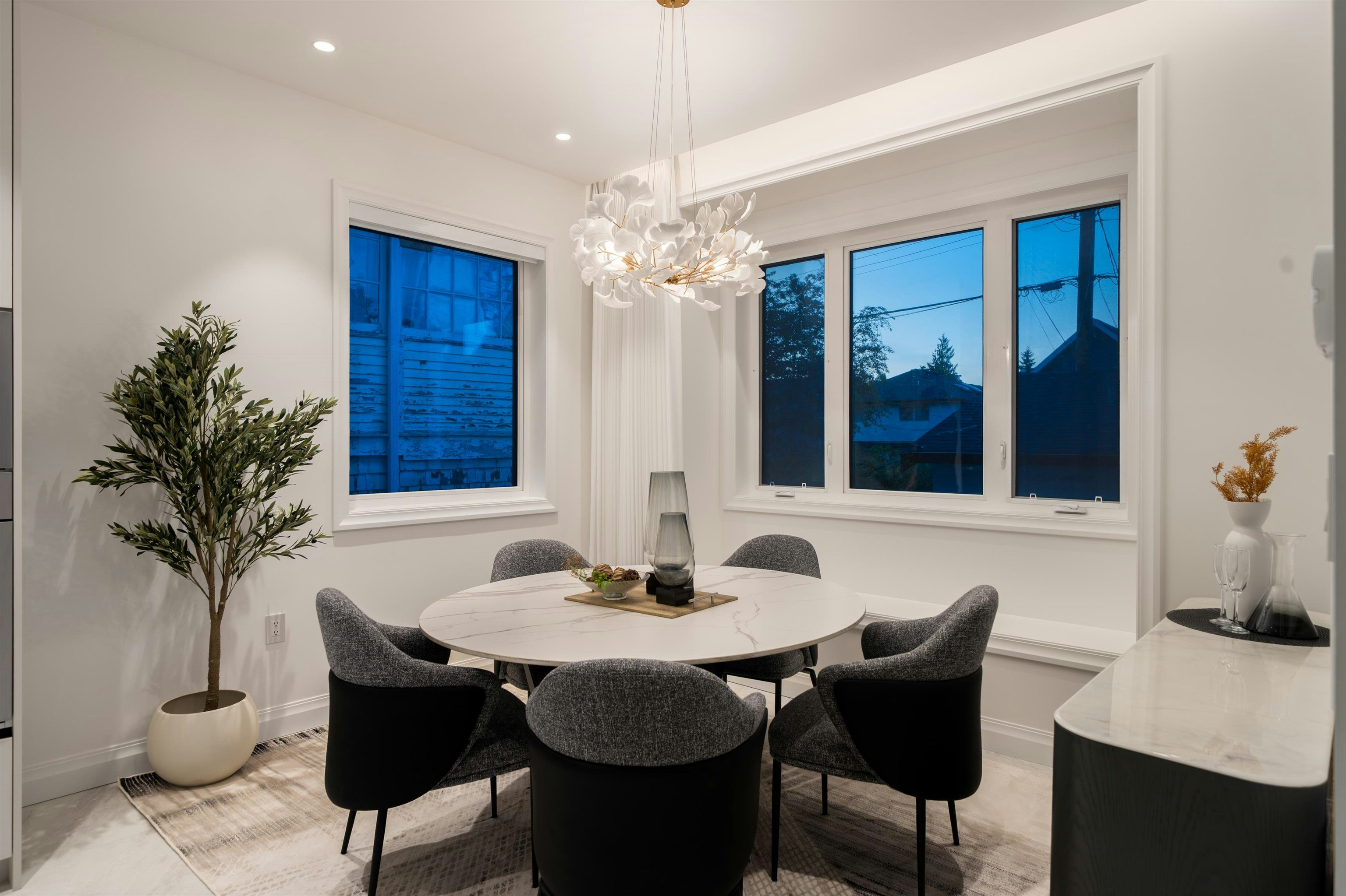 4007 W 19th Avenue, Vancouver, BC, V6S 1E2 - 8