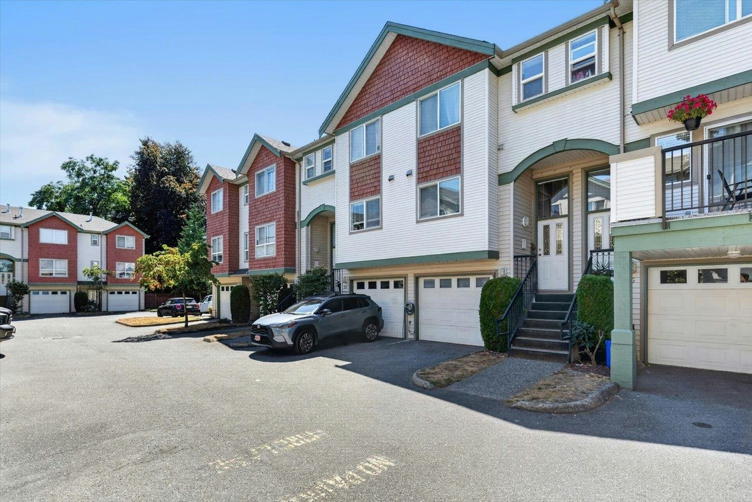 24-9470 Hazel Street - 3