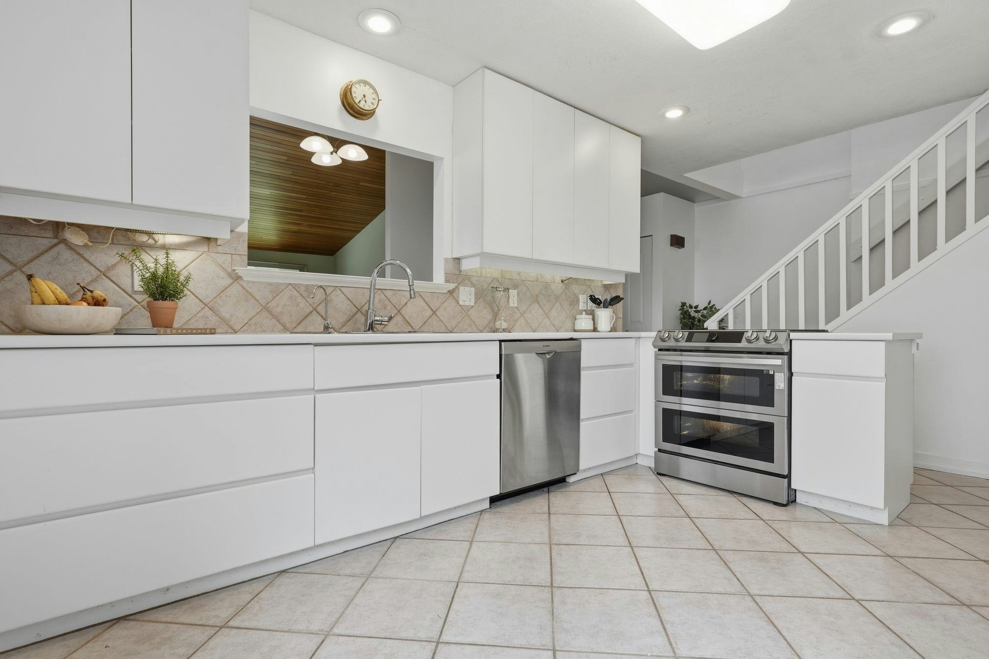 11837 Alderwood Crescent, Delta, BC, V4E 3E4 - 28