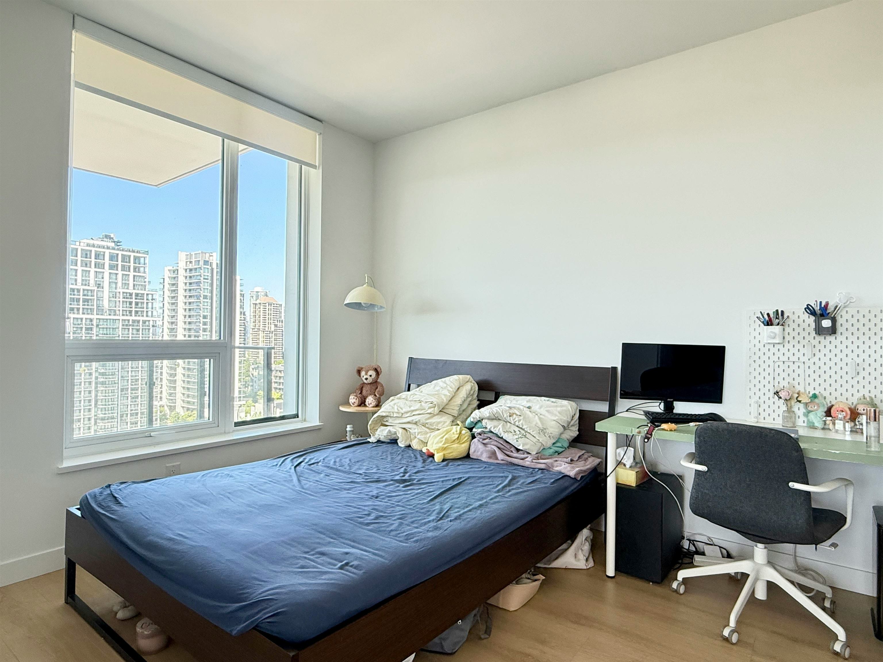 15xx-2425 Alpha Street, Burnaby, BC, V5C 0N6 - 8
