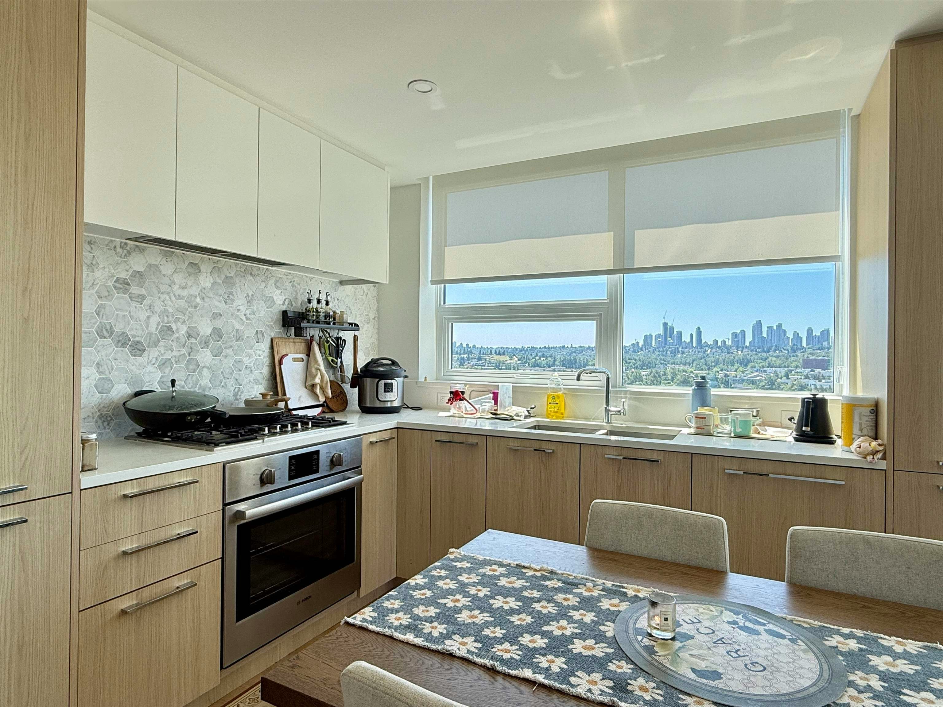 15xx-2425 Alpha Street, Burnaby, BC, V5C 0N6 - 4