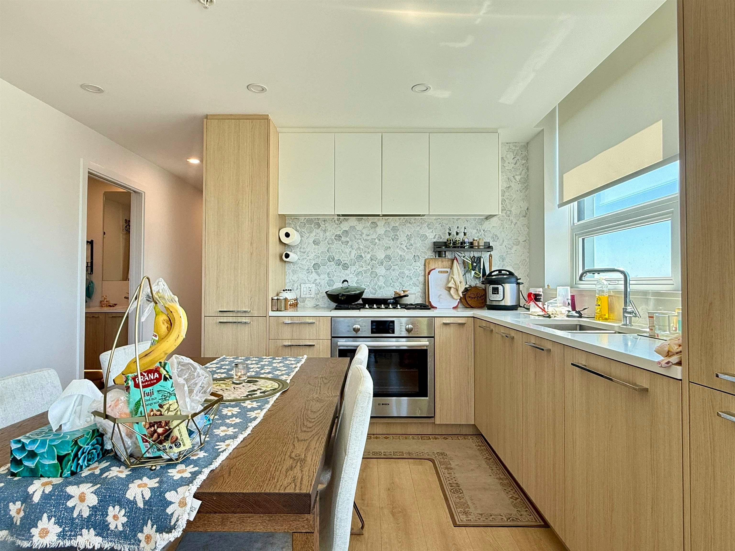 15xx-2425 Alpha Street, Burnaby, BC, V5C 0N6 - 16