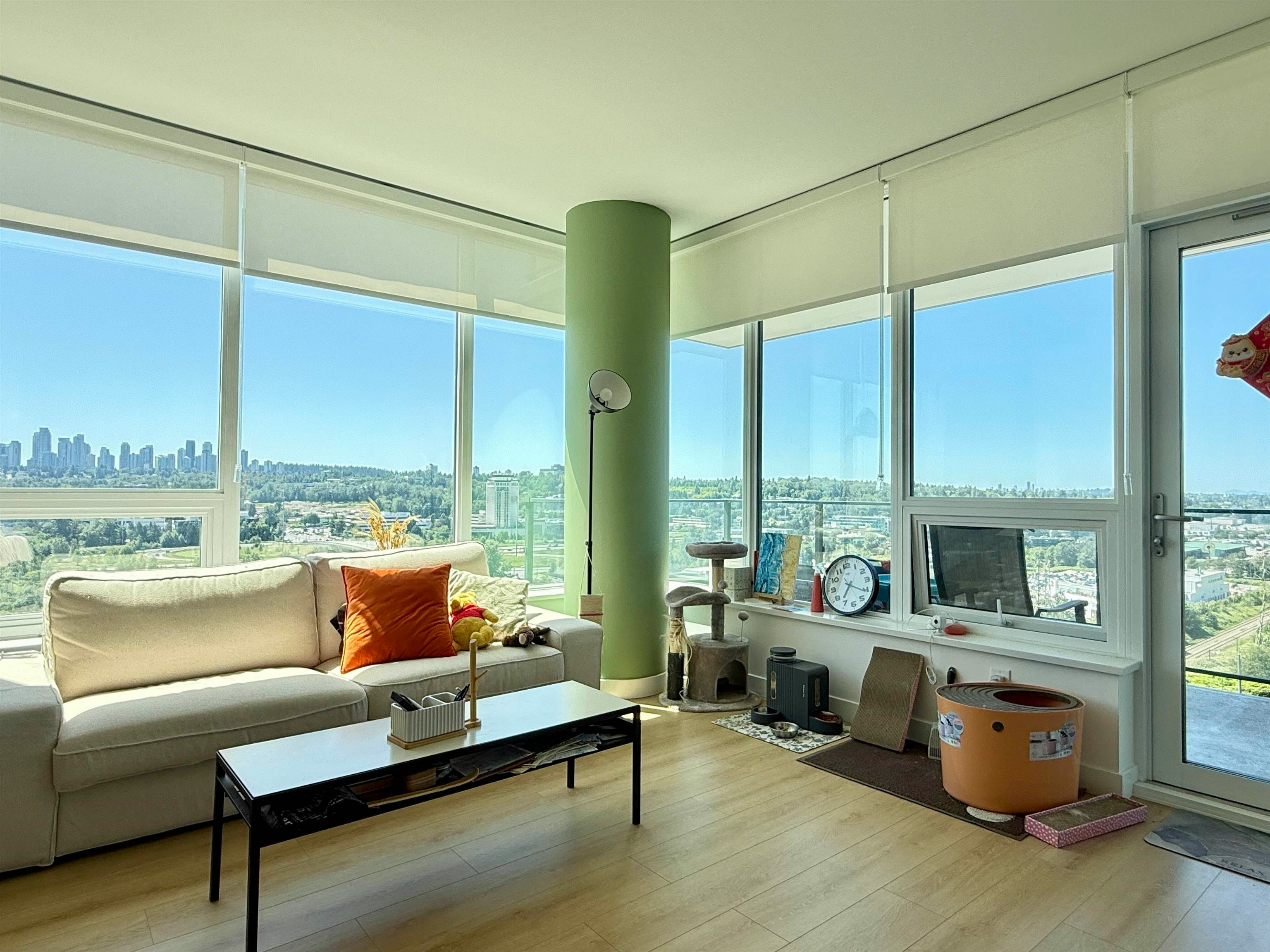 15xx-2425 Alpha Street, Burnaby, BC, V5C 0N6 - 2