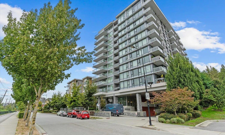 1106-3281 E Kent Avenue North