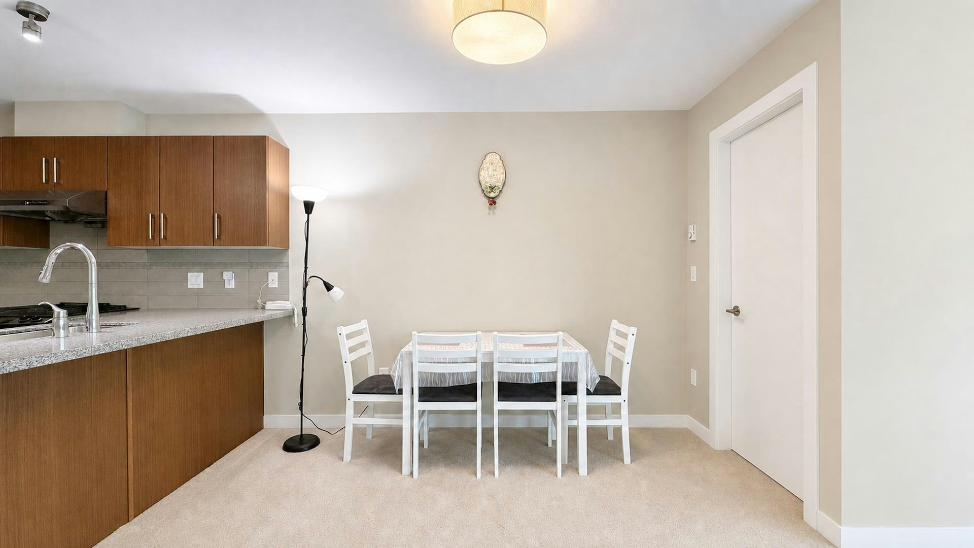 212-6828 Eckersley Road, Richmond, BC, V6Y 0E8 - 11