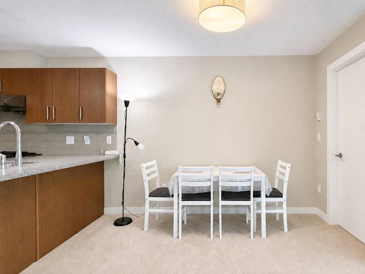 212-6828 Eckersley Road, Richmond, BC, V6Y 0E8 - 11