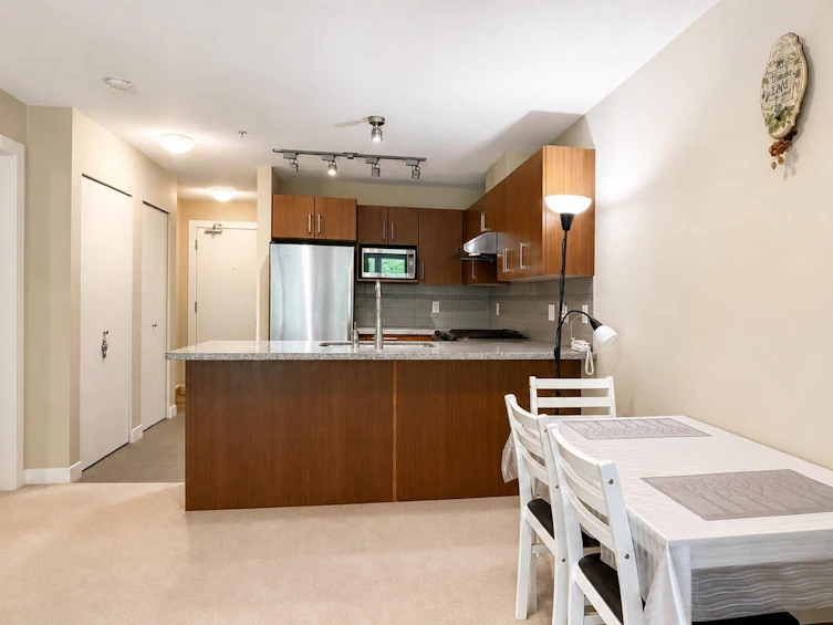 212-6828 Eckersley Road, Richmond, BC, V6Y 0E8 - 7