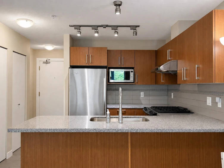 212-6828 Eckersley Road, Richmond, BC, V6Y 0E8 - 9