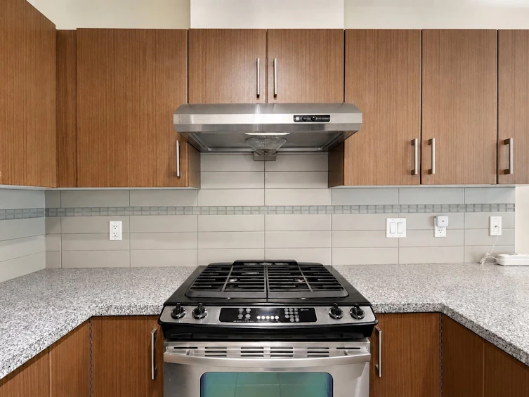212-6828 Eckersley Road, Richmond, BC, V6Y 0E8 - 10