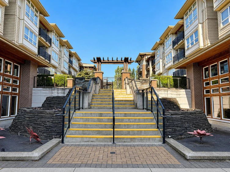 212-6828 Eckersley Road, Richmond, BC, V6Y 0E8 - 24