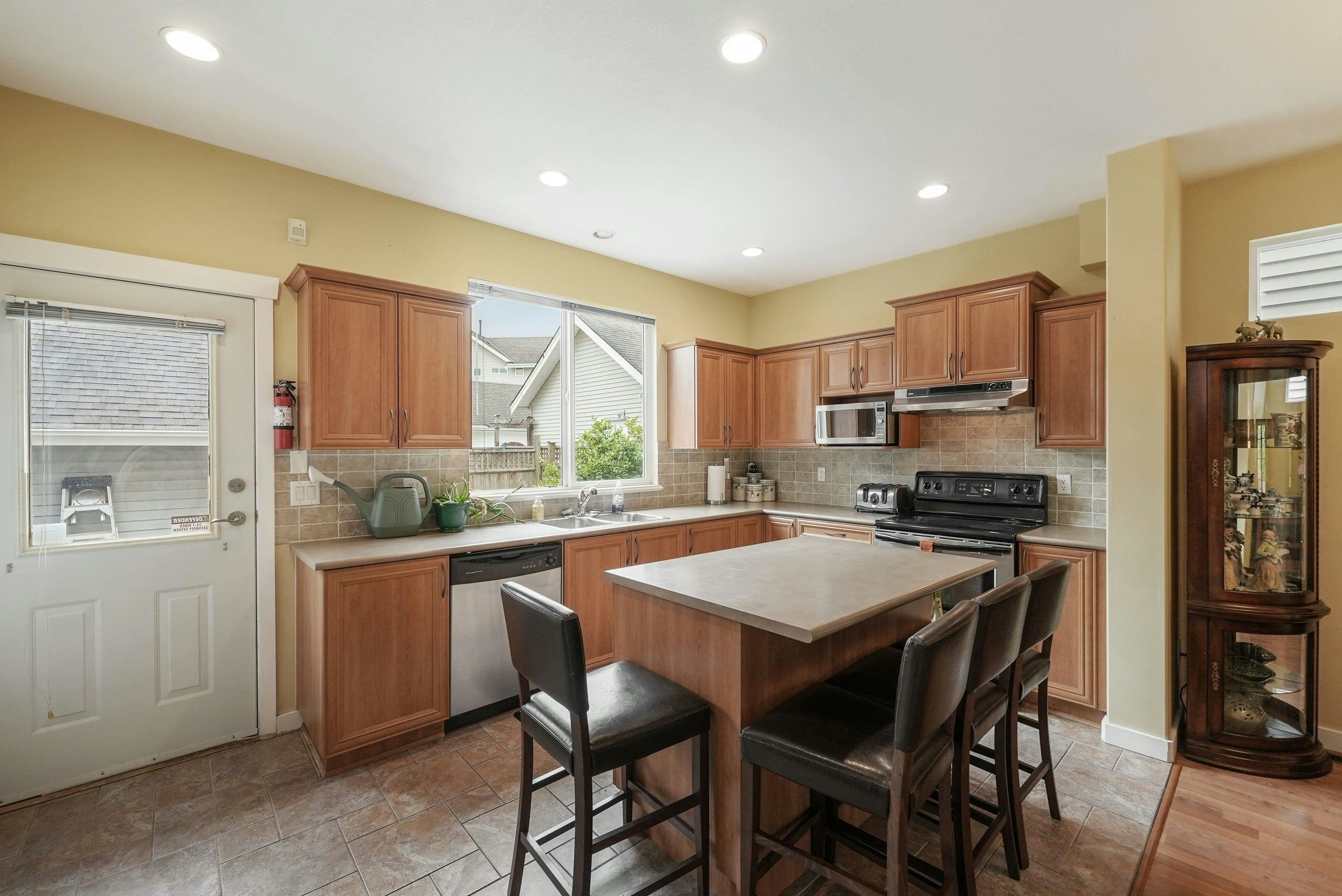 15130 62 Avenue, Surrey, BC, V3S 5J7 - 7
