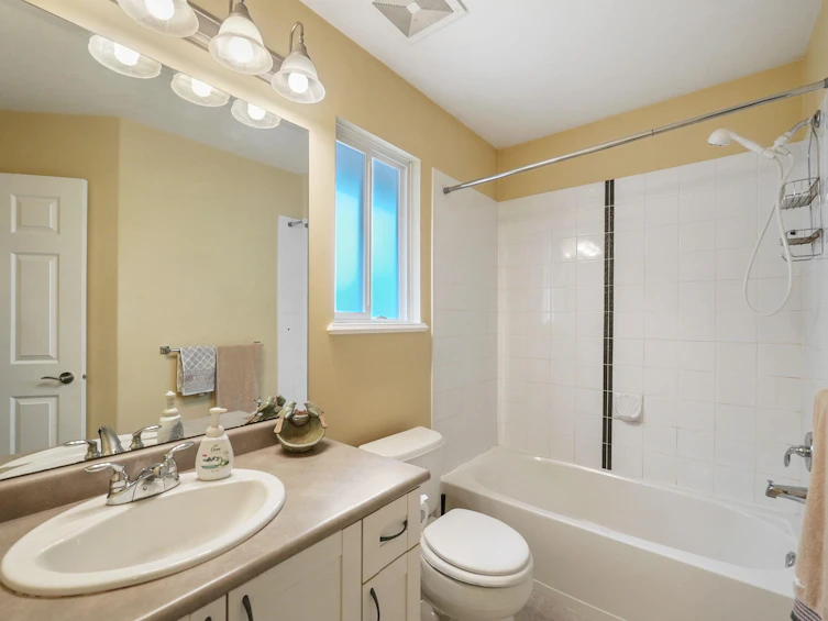 15130 62 Avenue, Surrey, BC, V3S 5J7 - 14