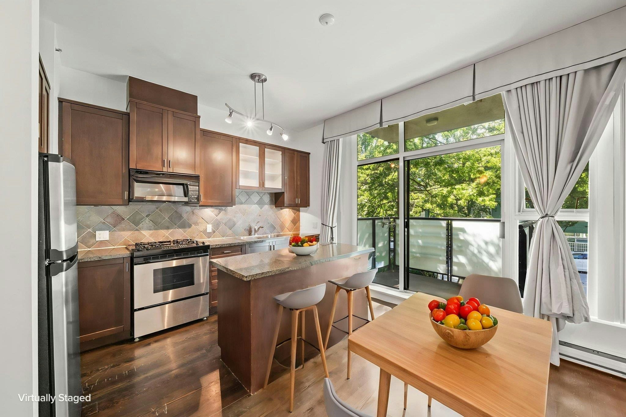 205-8988 Hudson Street, Vancouver, BC, V6P 6Z1