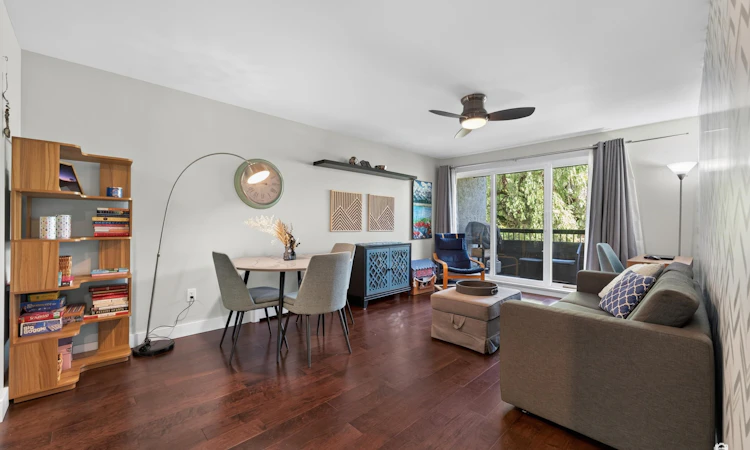 206-1420 E 8th Street