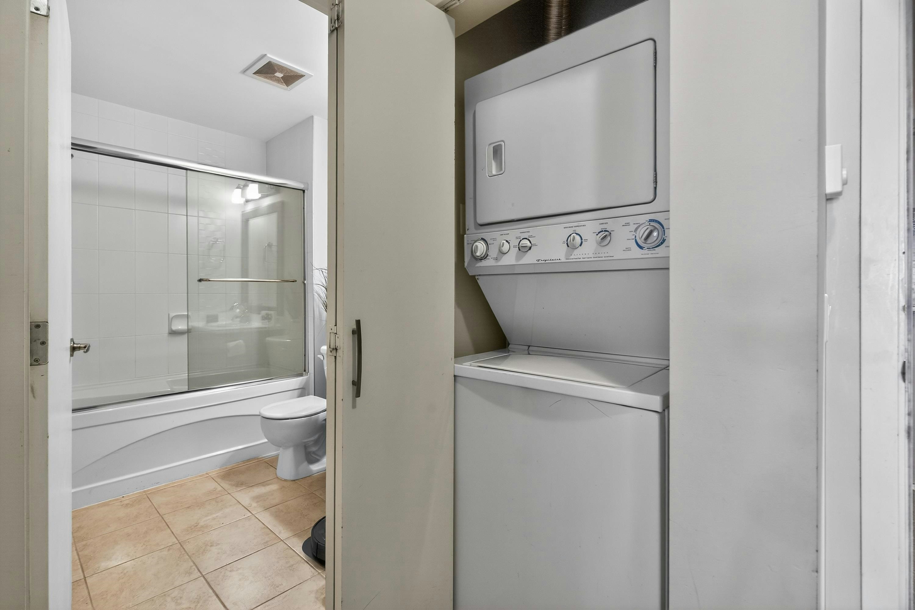 201-11950 Harris Road, Pitt Meadows, BC, V3Y 0B7 - 23