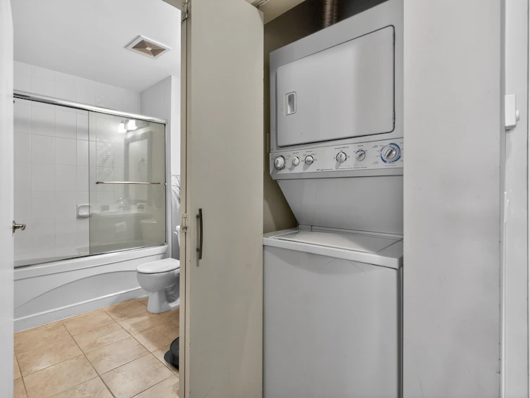 201-11950 Harris Road, Pitt Meadows, BC, V3Y 0B7 - 23