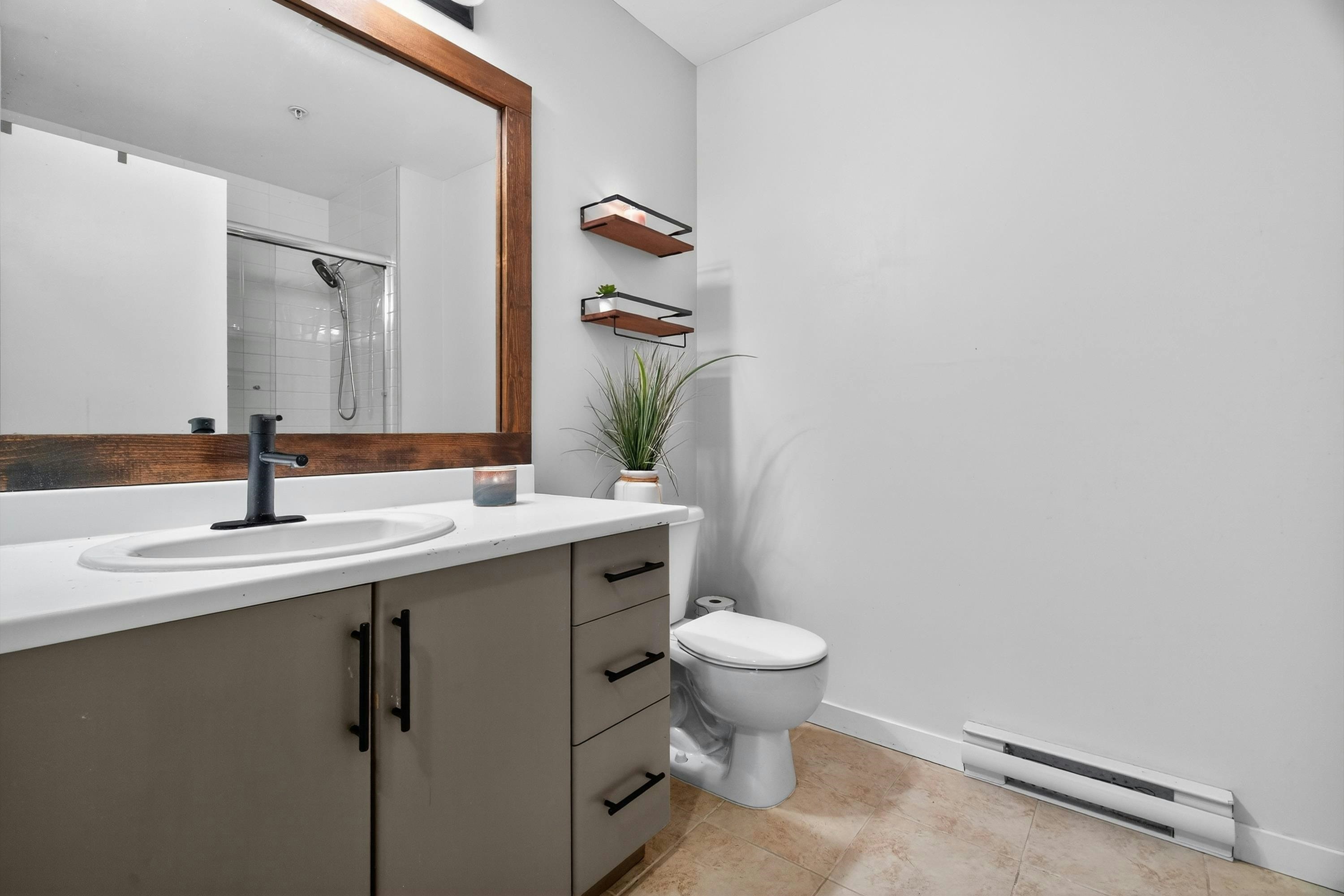 201-11950 Harris Road, Pitt Meadows, BC, V3Y 0B7 - 20