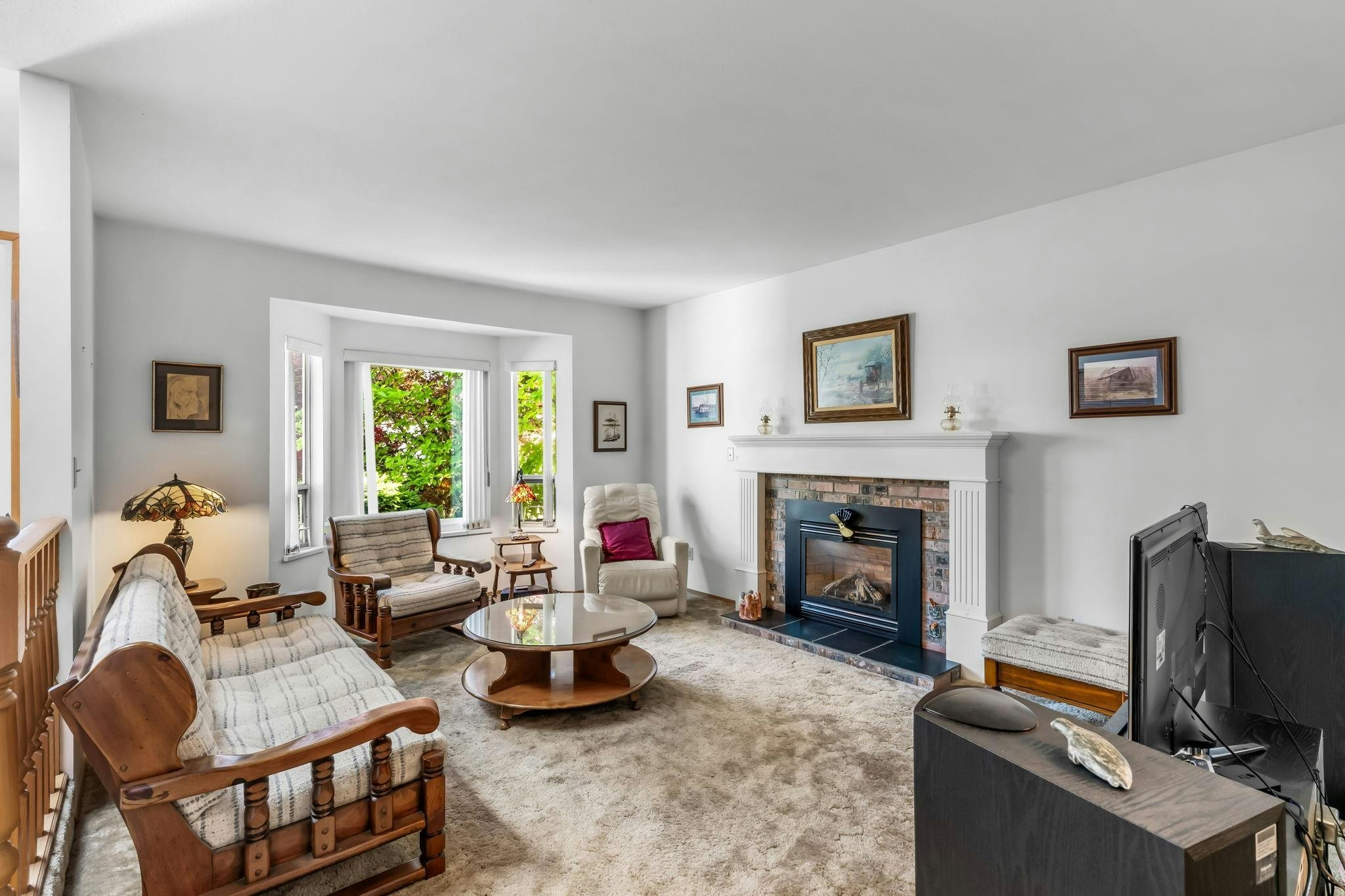 23410 Nightingale Avenue - 4