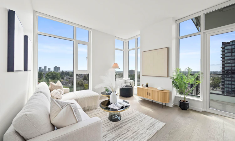 905-8415 Granville Street