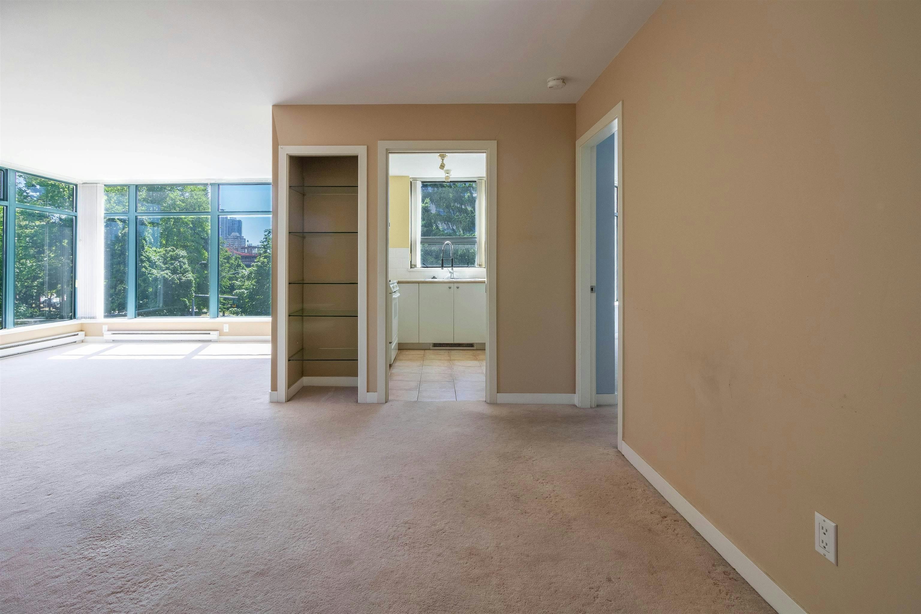 501-4567 Hazel Street, Burnaby, BC, V5H 4V4 - 6
