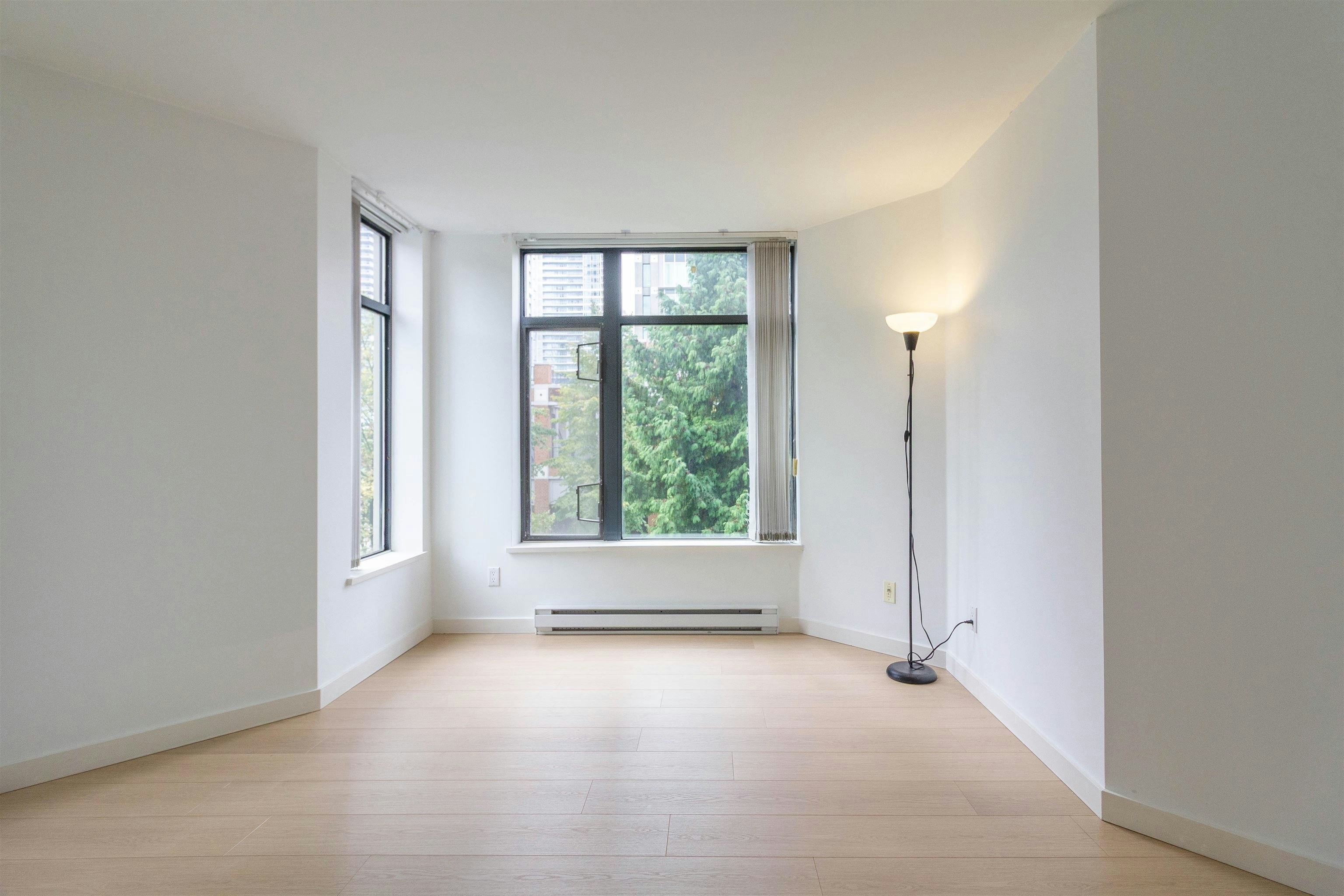 501-4567 Hazel Street, Burnaby, BC, V5H 4V4 - 12