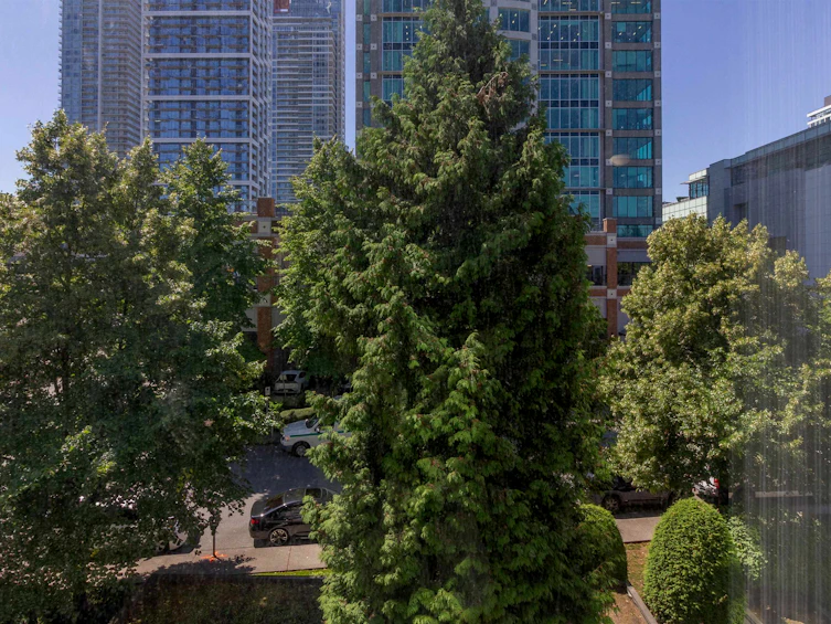 501-4567 Hazel Street, Burnaby, BC, V5H 4V4 - 12