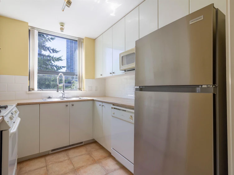501-4567 Hazel Street, Burnaby, BC, V5H 4V4 - 8