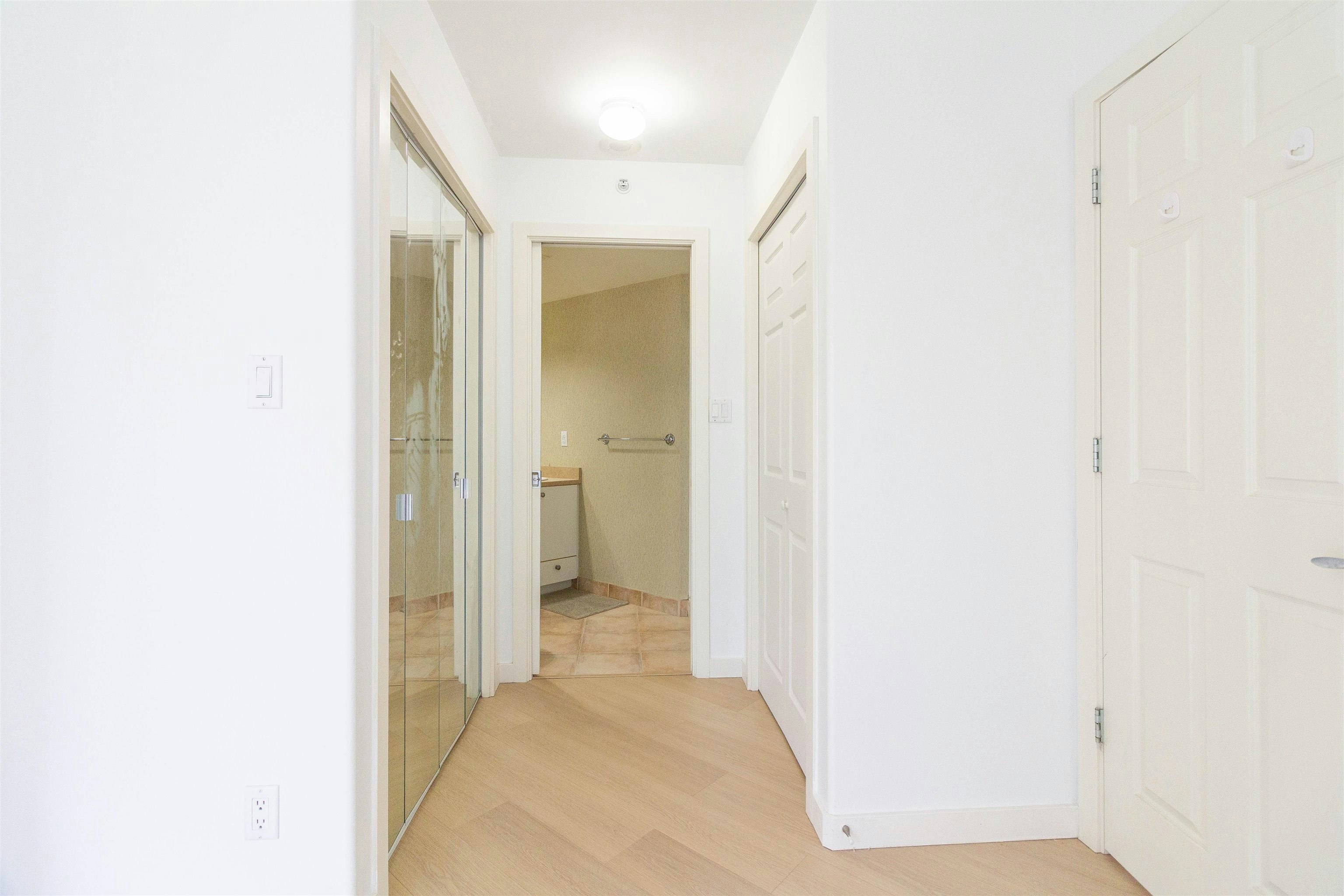501-4567 Hazel Street, Burnaby, BC, V5H 4V4 - 15