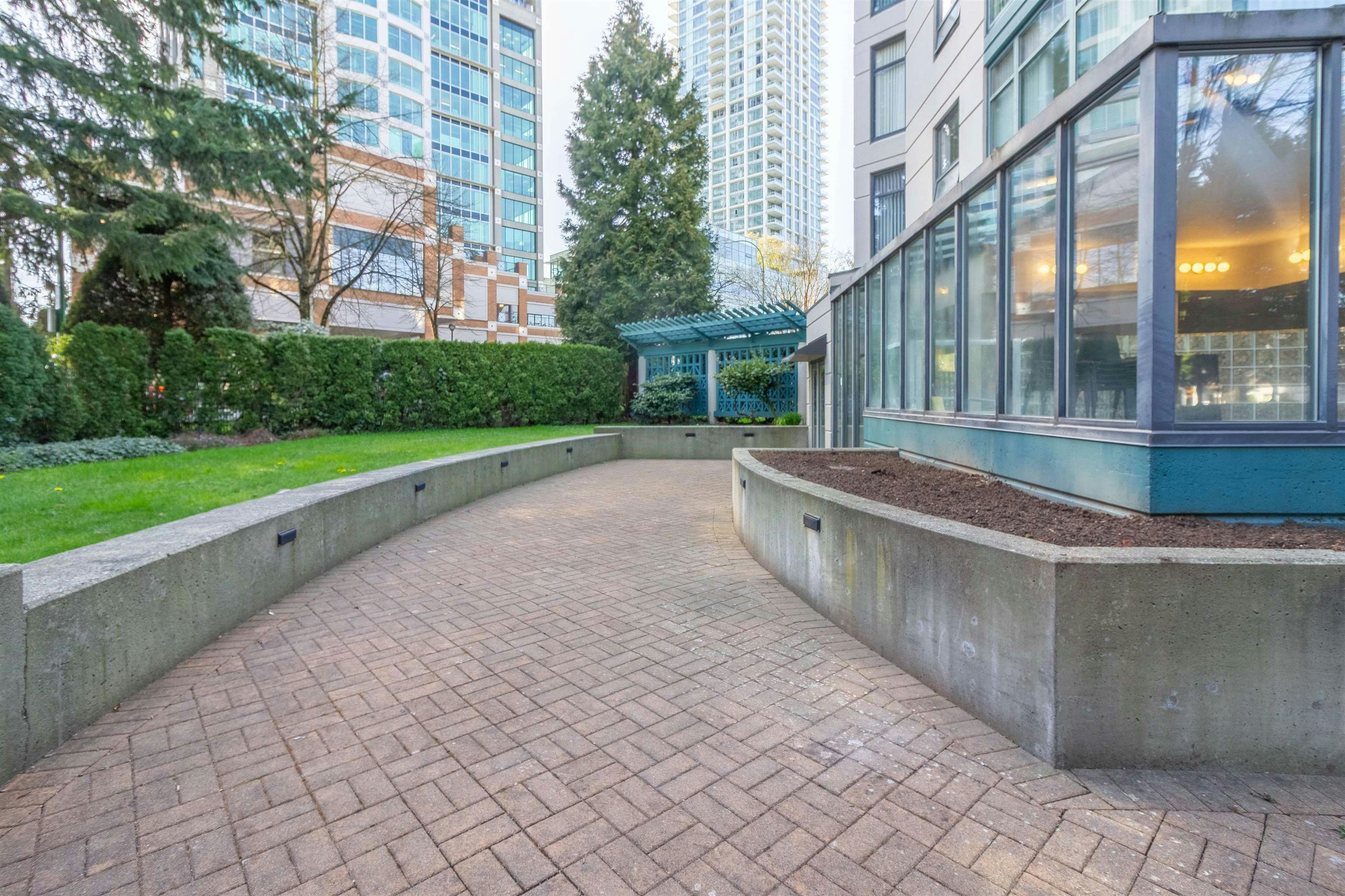 501-4567 Hazel Street, Burnaby, BC, V5H 4V4 - 26