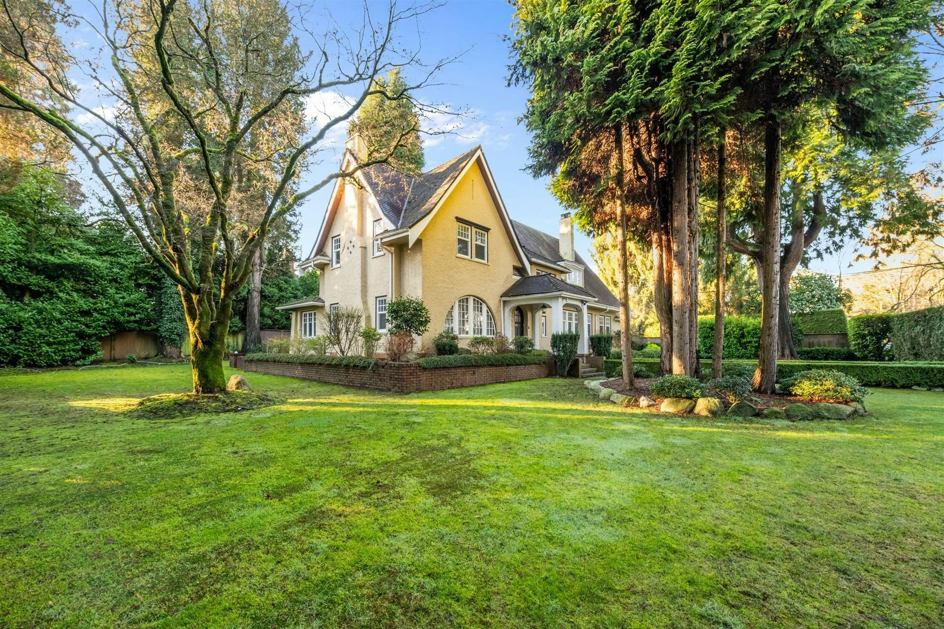 1516 Balfour Avenue, Vancouver, BC, V6J 2T9