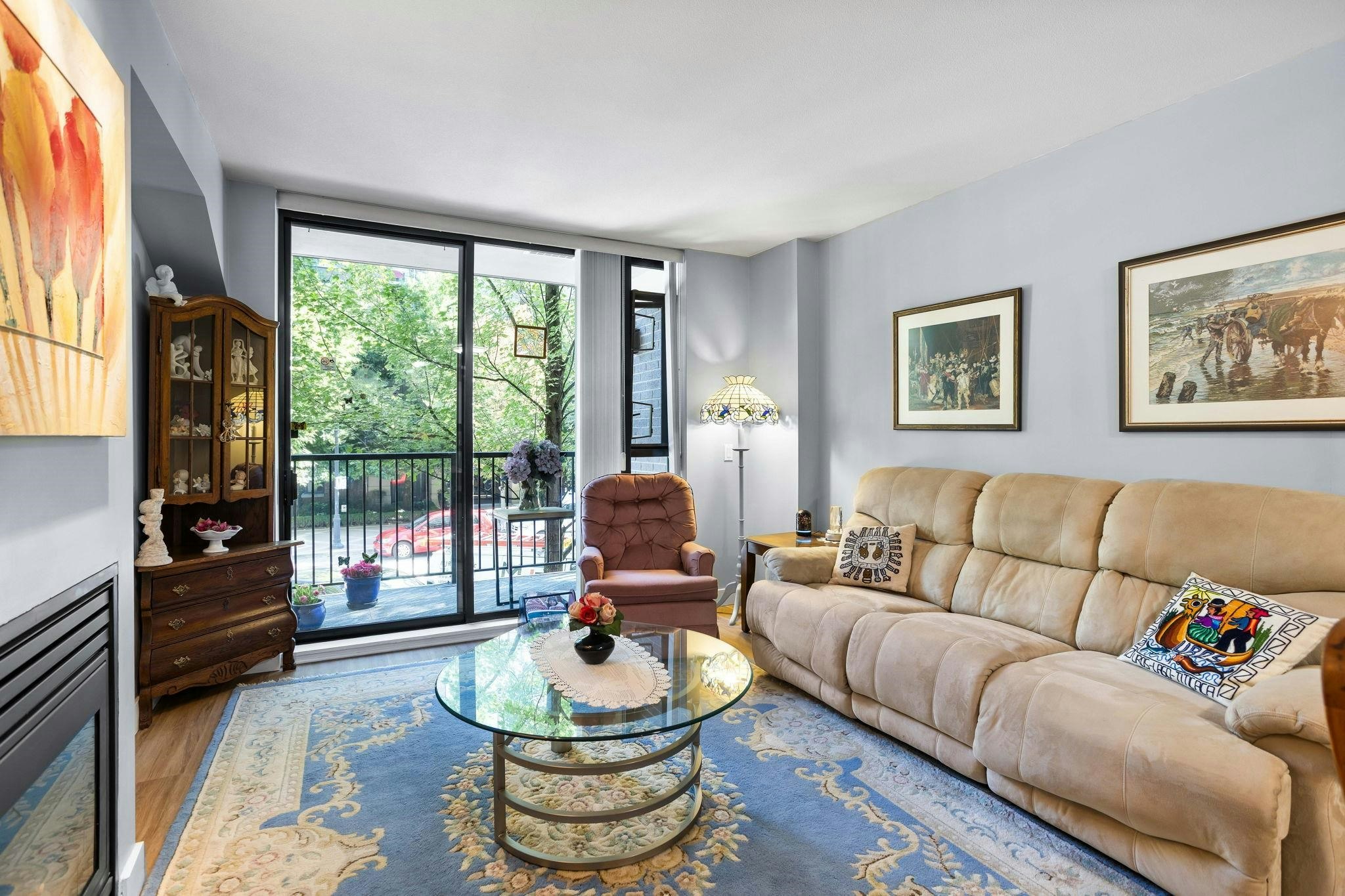 205-175 W 1st Street - 4