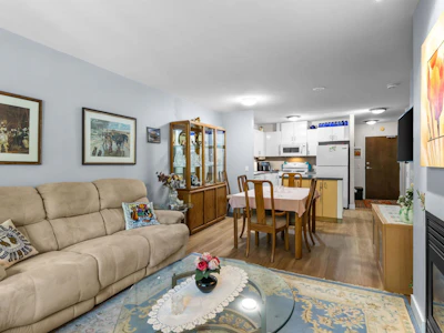 205-175 W 1st Street - 5