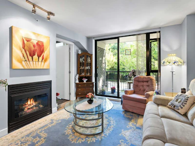 205-175 W 1st Street - 2
