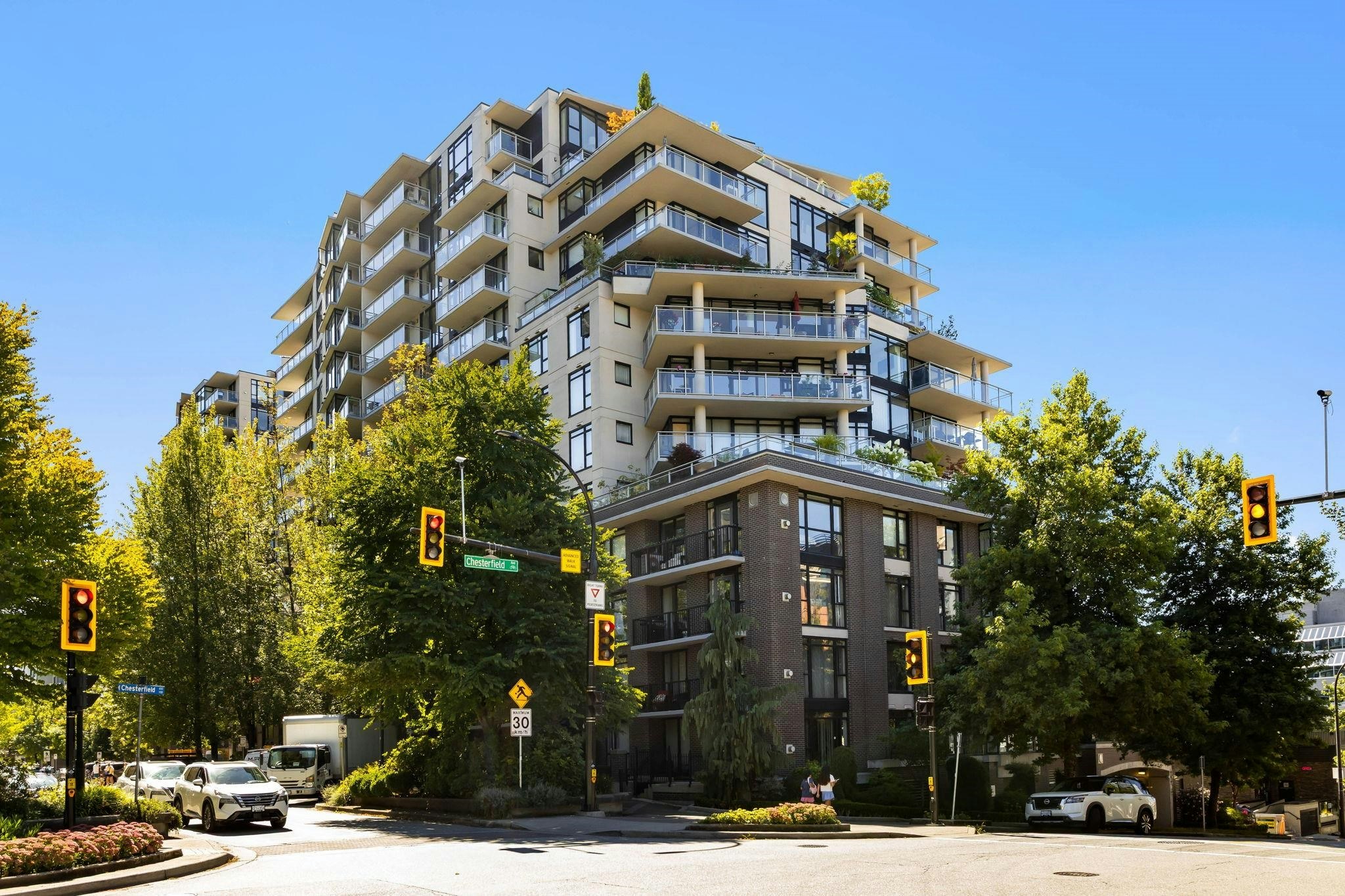 205-175 W 1st Street, North Vancouver, BC, V7M 3N9