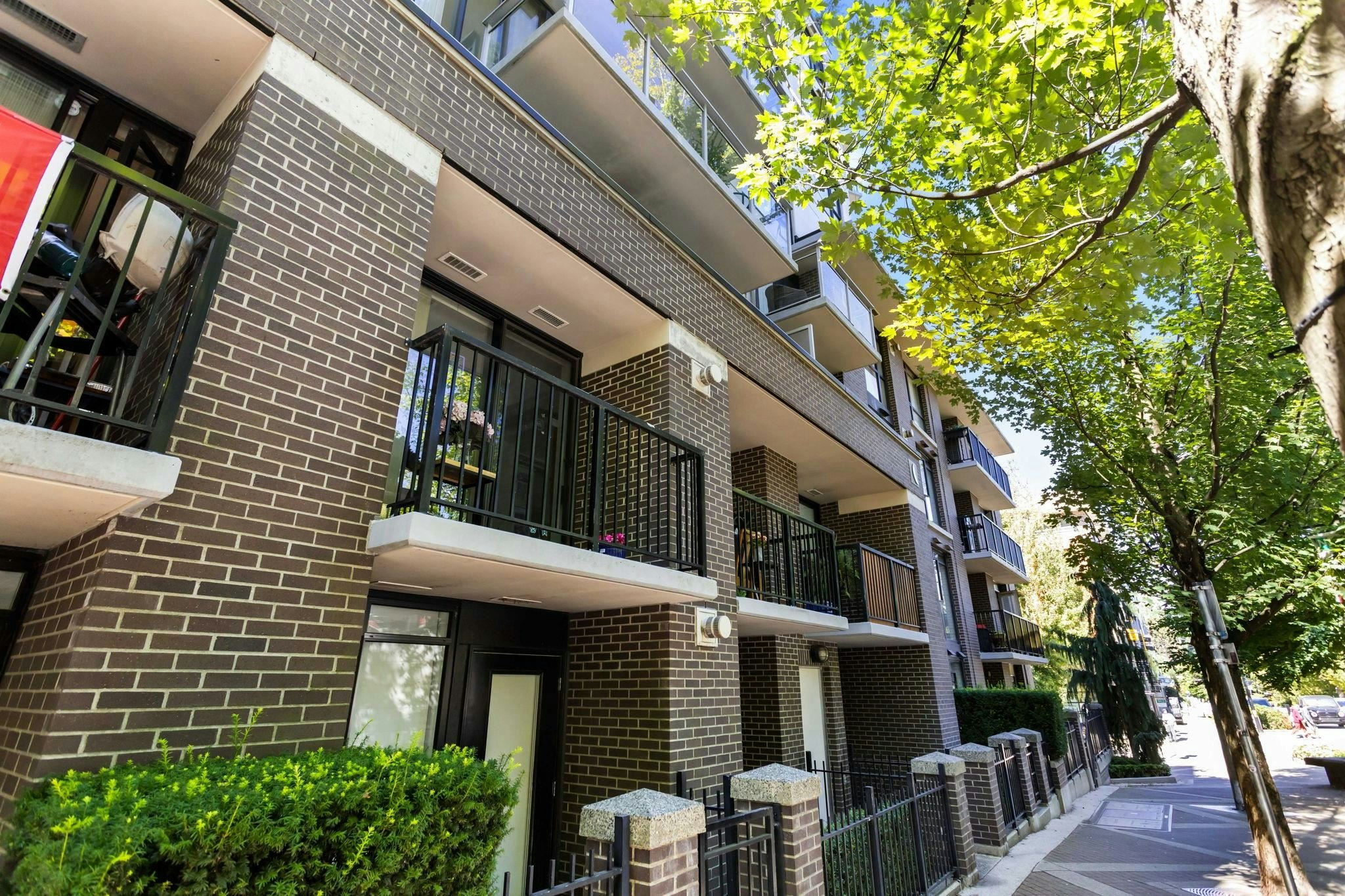 205-175 W 1st Street, North Vancouver, BC, V7M 3N9 - 30