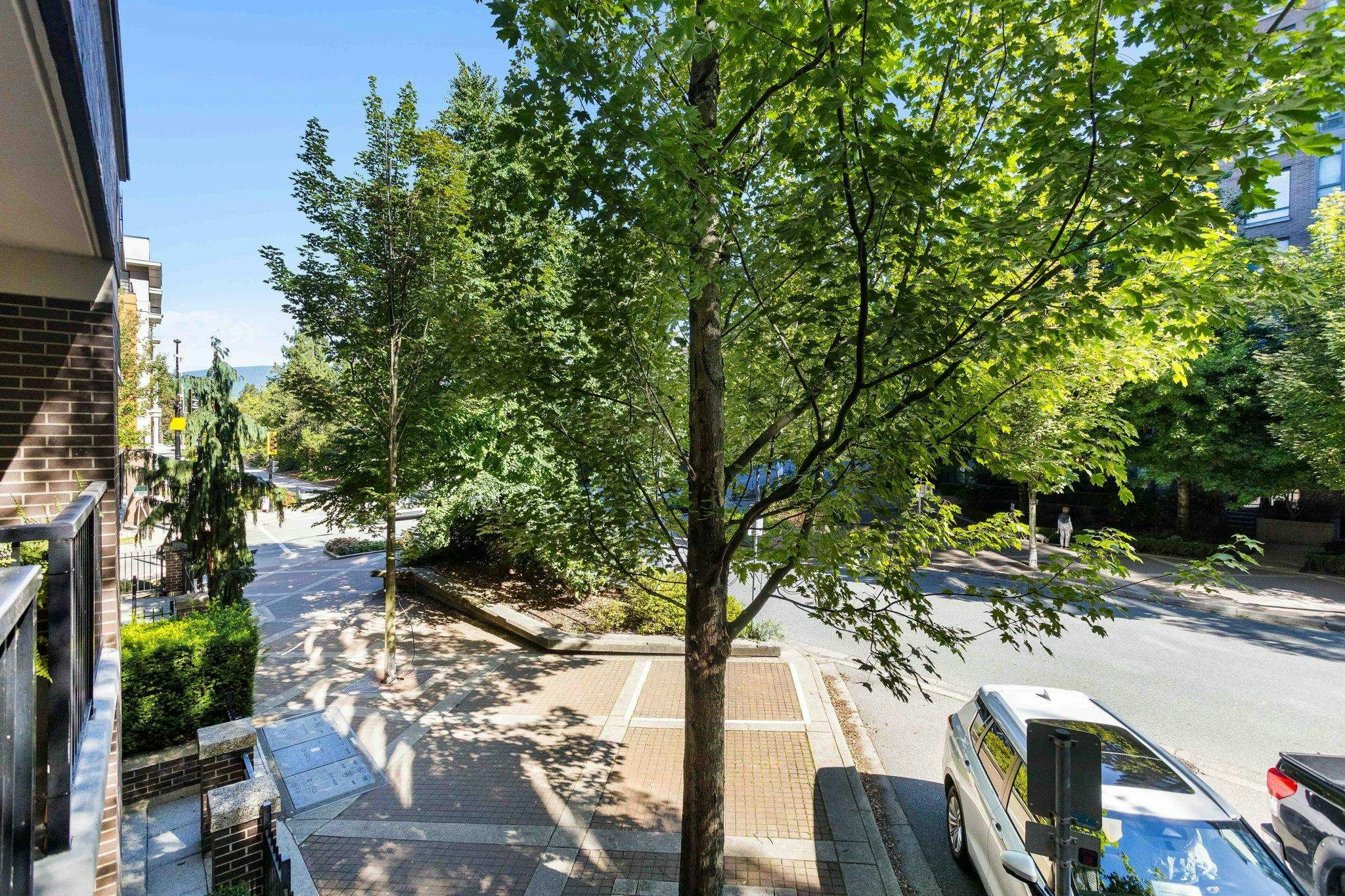 205-175 W 1st Street, North Vancouver, BC, V7M 3N9 - 25